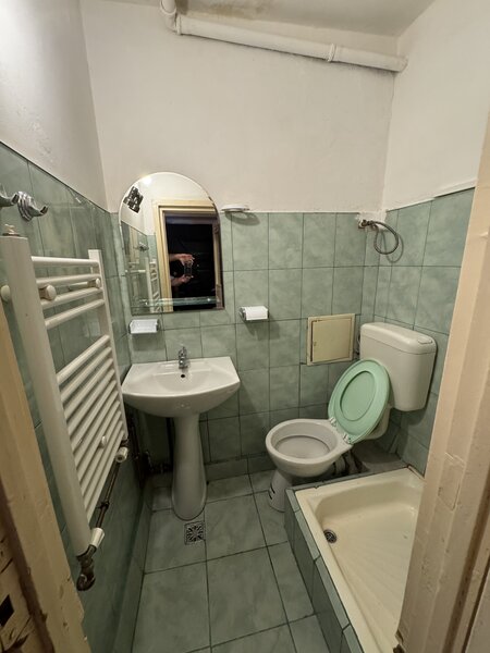 Titan, Postavarului,